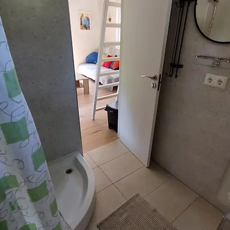 Dom wakacyjny Small 24 Sq M House For 6 People With 2 Extra Beds